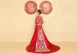 点击看大图 -太郎花子婚纱摄影艺术中心