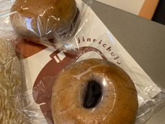 蓝莓贝果-小蜜蜂·Bakery&Coffee(翰子花园店)