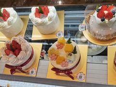 -花花卷卷·鲜食蛋糕(静安久光百货店)