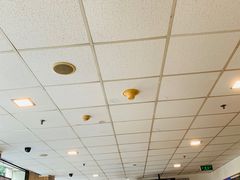 -麦当劳(中山八路店)