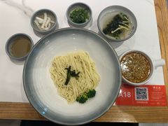 -馋三尺蟹粉小笼(人民广场店)