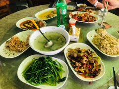 -四川小胡子海鲜(丁村万人海鲜广场店)