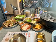 -草家酱蟹炭火烤肉店(珲春南路一店)