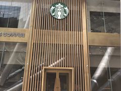 -星巴克臻选(济南恒隆店)
