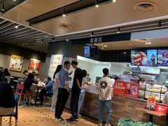 -肯德基(中纬店)