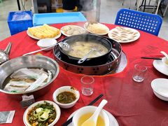 -花苑美食横琴生蚝火锅(拱北粤华路店)