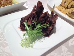 -品悦酒店(三林古镇店)