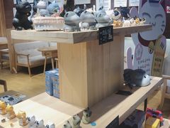 -藏猫猫咖啡主题馆(中央大道店)