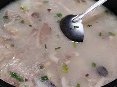 -土砂锅生态山庄·非遗砂锅雅鱼