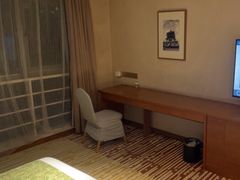 -和颐酒店(广州琶洲会展中心广州塔赤岗地铁站店)
