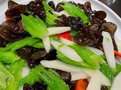 -天宝海鲜酒楼(开发区珠江道店)