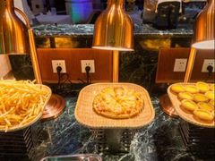 -碧中海汤泉汗蒸酒店