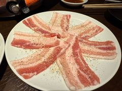-焼肉まんぐう