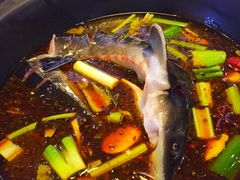 -忆乡情铁锅炖鱼饭店(延庆店)