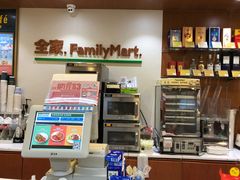 -全家便利店(四平路六店)