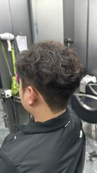 -米可造型烫发染发