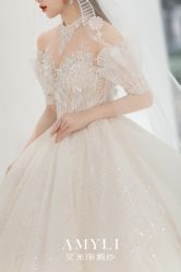 -艾米丽婚纱礼服
