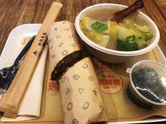 招牌烤鸭卷-特派卷·老北京烤鸭卷(合生汇购物中心店)