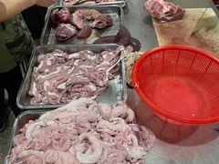 -标记美食新鲜猪杂(兴南大道店)