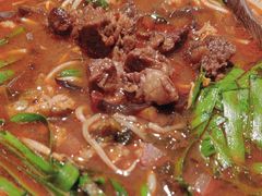 -粉八·云南米线·建水烧烤(常熟路店)