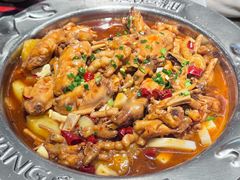 -胖哥俩肉蟹煲(湖滨银泰in77店)