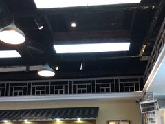 -黑白电视长沙小吃(美林M·LIVE天地东座店)