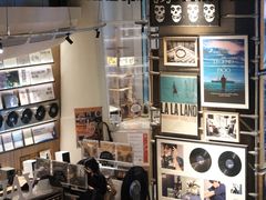 -黑胶星球(华发中城商都店)