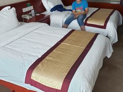 -兴芮温泉度假区