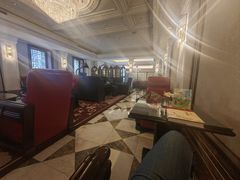 -东湖宾馆金玫瑰酒吧