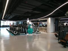 -懒人Club运动健身·运动康复·私教(卓越时代广场店)