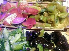 -山河屯铁锅炖鲜鹅·东北菜(开发区一店)