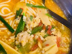 -蒙自源米线大王(信利城市广场店)