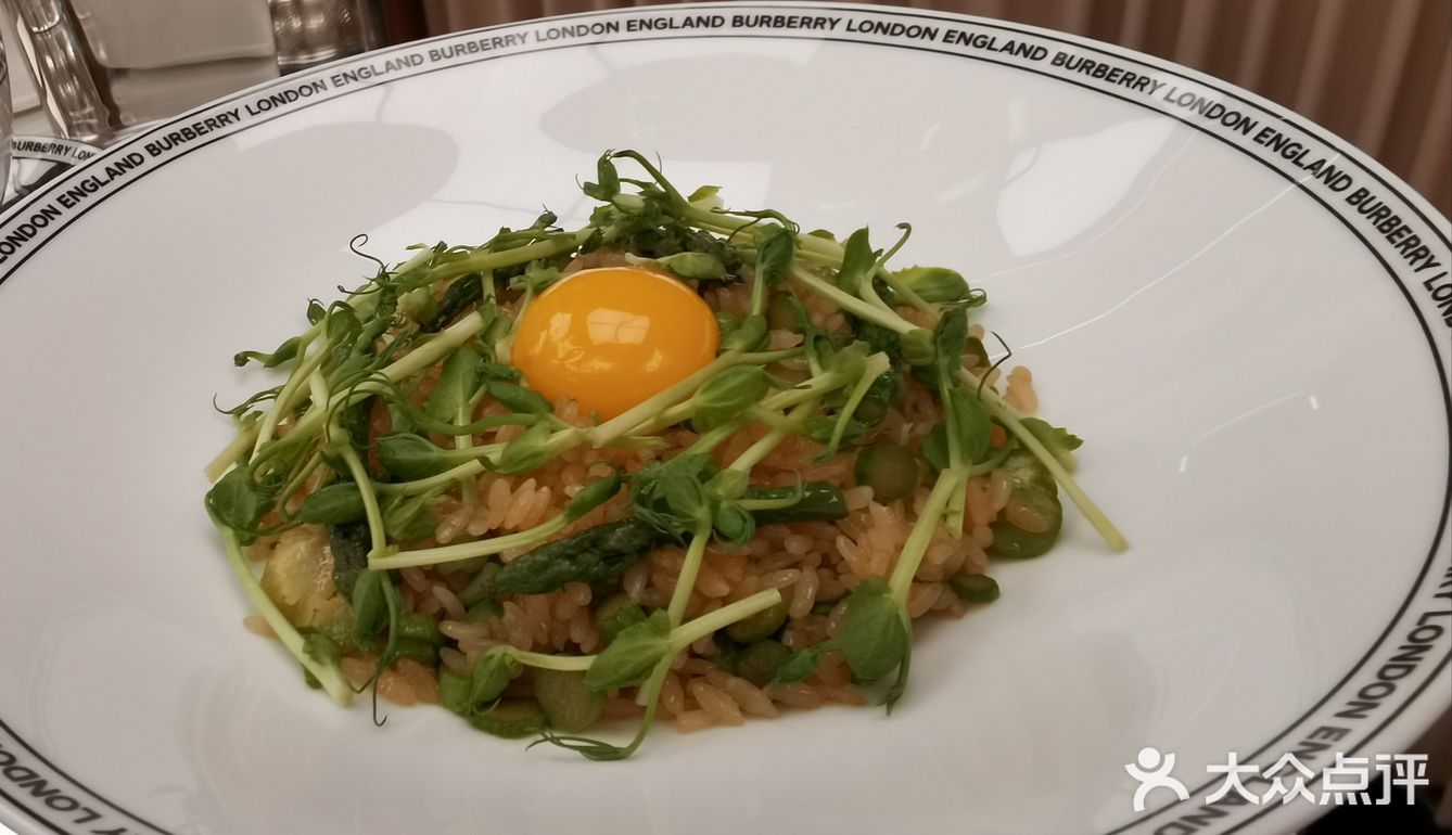 亚洲首家Burberry 餐厅