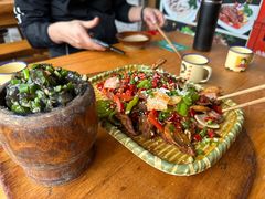 -郑件洋芋饭庄