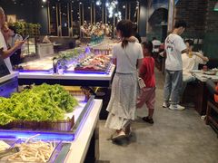 自助取餐区-圣罗巴海鲜烤肉自助(鲅鱼圈万达店)