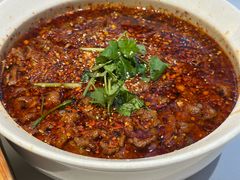 水煮嫩牛肉-家宴滇食记·云南家常菜