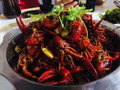 精品潜江油焖大虾-陈帅夜排档·龙虾·炒菜·烤串(世茂店)