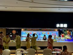 -涨巢·潮玩水疗局