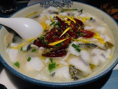 鹿桃酸菜鱼-大树餐厅(益田假日店)