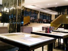 -中山利和希尔顿酒店