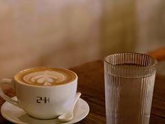 -24H COLOR咖啡厅(惠州金山湖店)