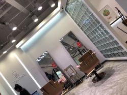 -泽璞堂美发沙龙