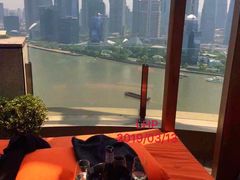 景观位-非常时髦餐厅VUE Restaurant(外滩茂悦大酒店)