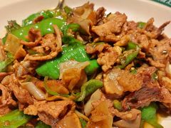 -费大厨辣椒炒肉(高铁吾悦广场店)