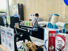 -瑞幸咖啡(绿地新都会9号楼店)