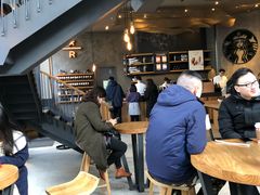 大堂-星巴克臻选(成都太古里店)