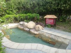 -森波拉火山温泉