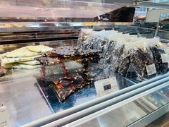 -VENCHI 闻绮(上海佛罗伦萨小镇店)