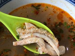 -泉儿头杂碎(杂碎师大店)