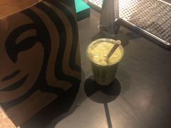 -星巴克臻选(上海长风大悦城店)